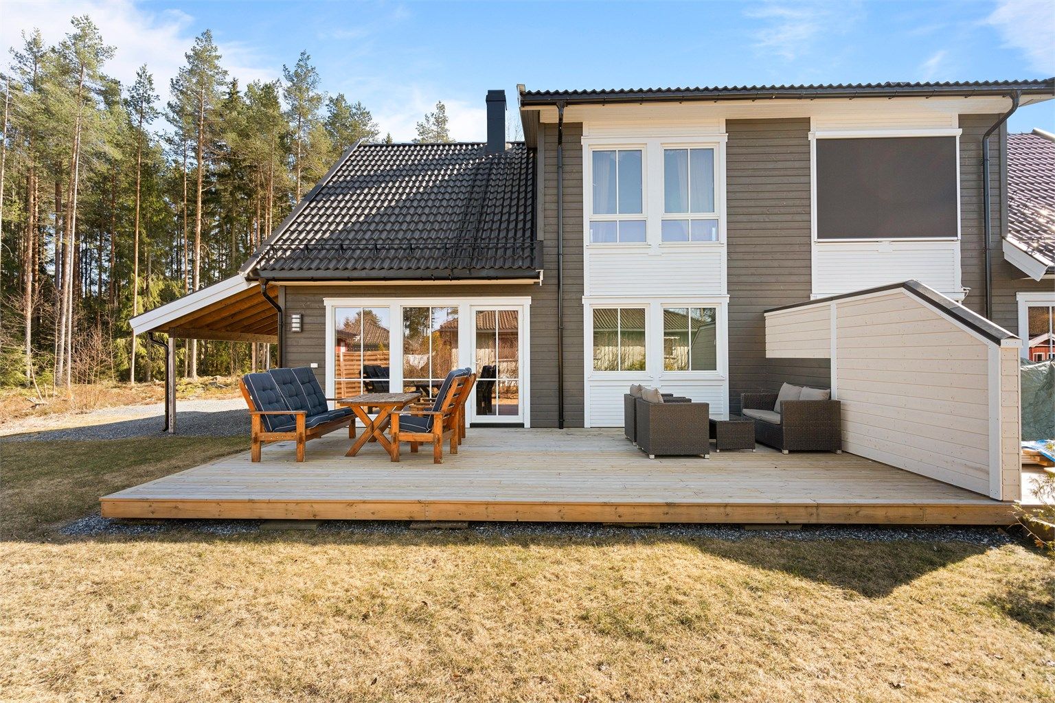 Eiendomsmegler Krogsveen avd. Årnes har gleden av å presentere Soleievegen 1A. 