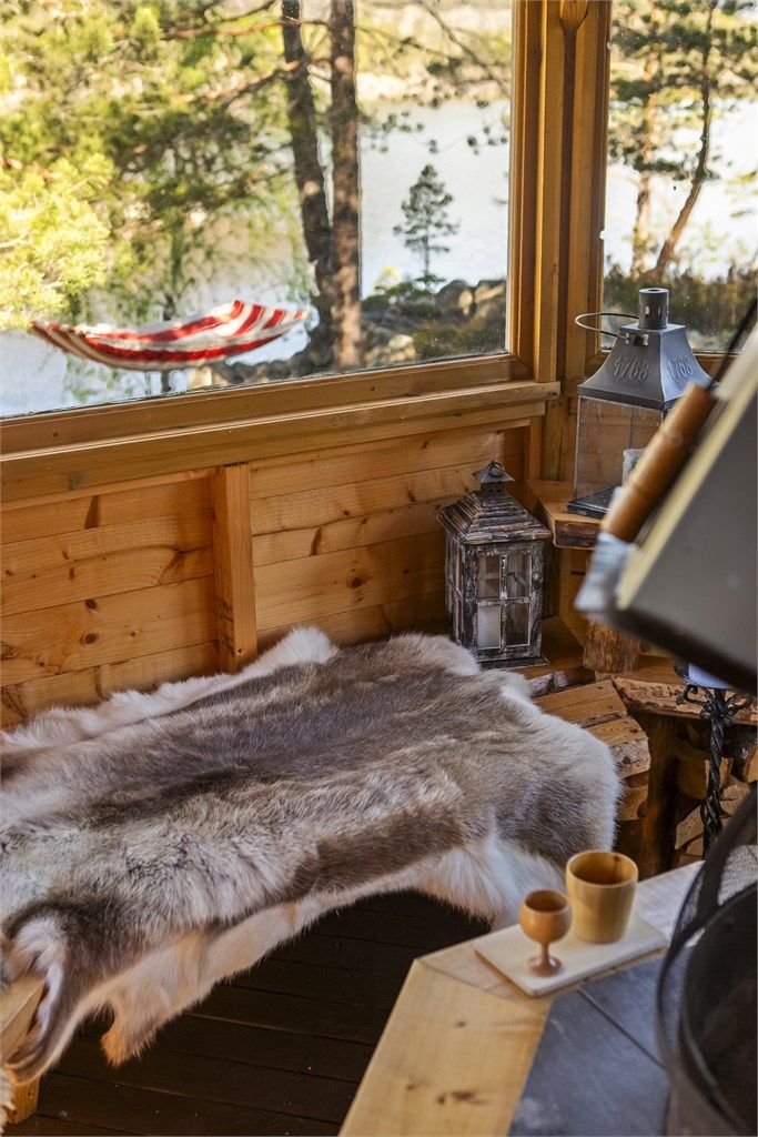 Detaljer fra grillbuen.