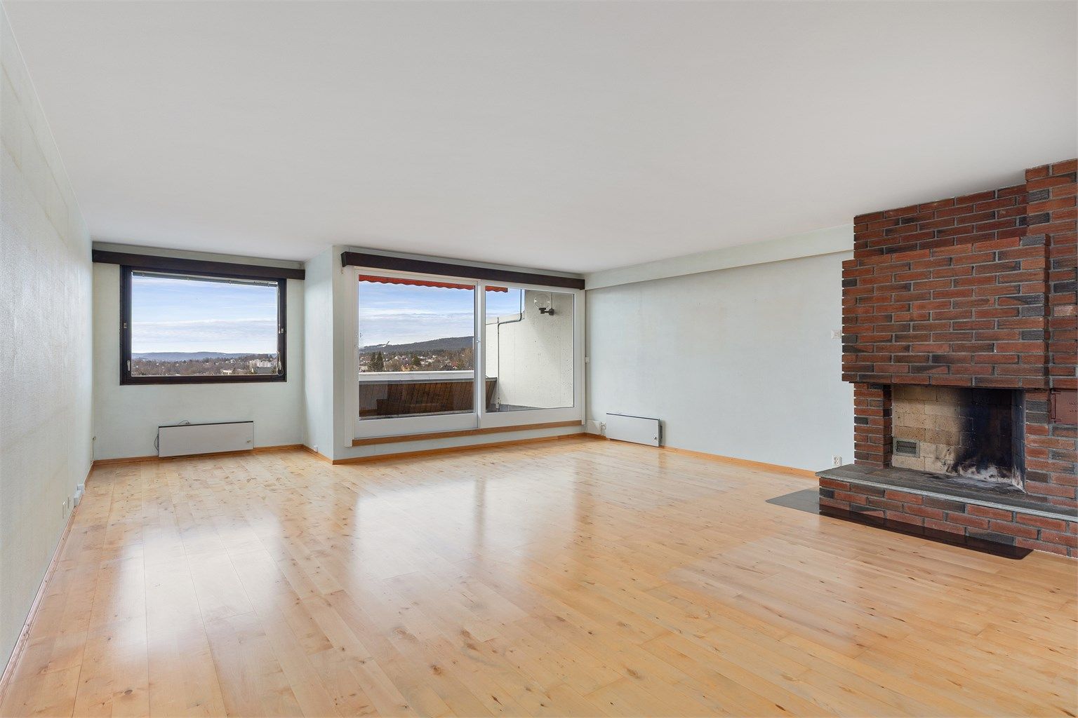 Velkommen til Fallanveien 30B - Stor 3-roms på hele 98 kvm med god planløsning! Foto: Petter Tanum/Tanumfoto