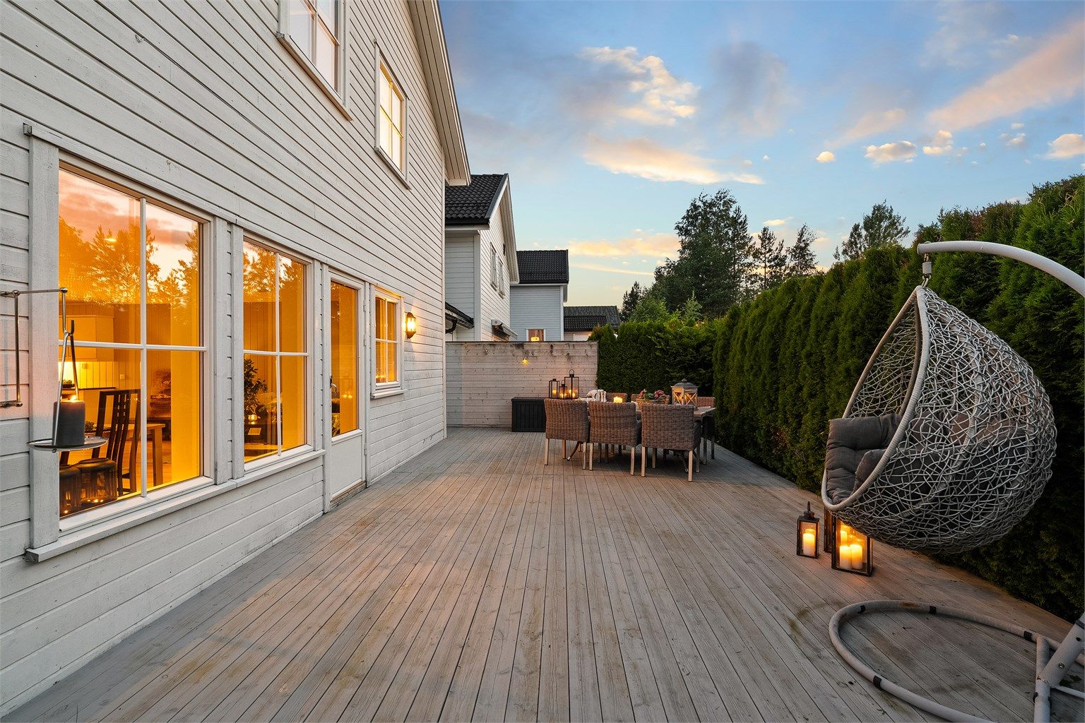 God plass til flere sittegrupper.