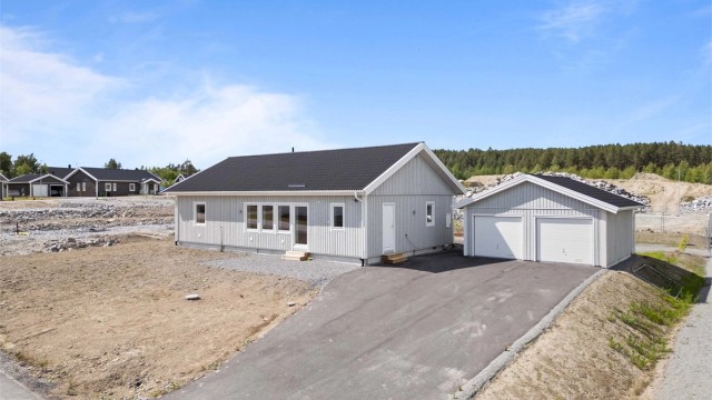 Eiendomsmegler Krogsveen avd. Årnes har gleden av å presentere Fyrhusvegen 15!