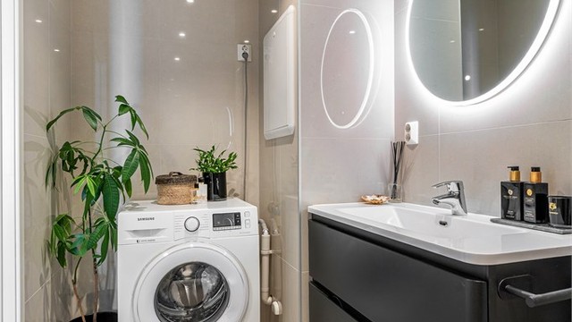 Det er og etablert nisje for vaskemaskin og tørketrommel