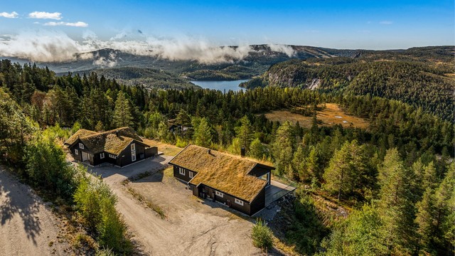 Den fantastiske panoramautsikten er uten tvil en av eiendommens største kvaliteter.