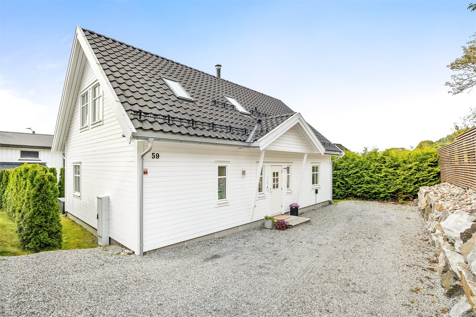 Lettstelt og moderne enebolig fra 2017 med 2 etasjer. Foto: Stine Prøitz Jørgensen