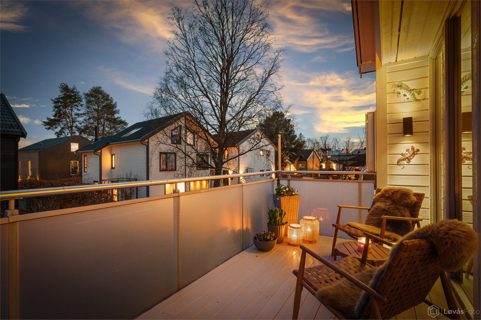 Den sydvendte plasseringen gir gode solforhold.