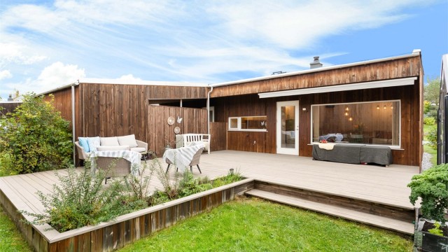 Eiendomsmegler Krogsveen har gleden av å presentere Snekkervegen 4! Fotograf: Anders Botnmark