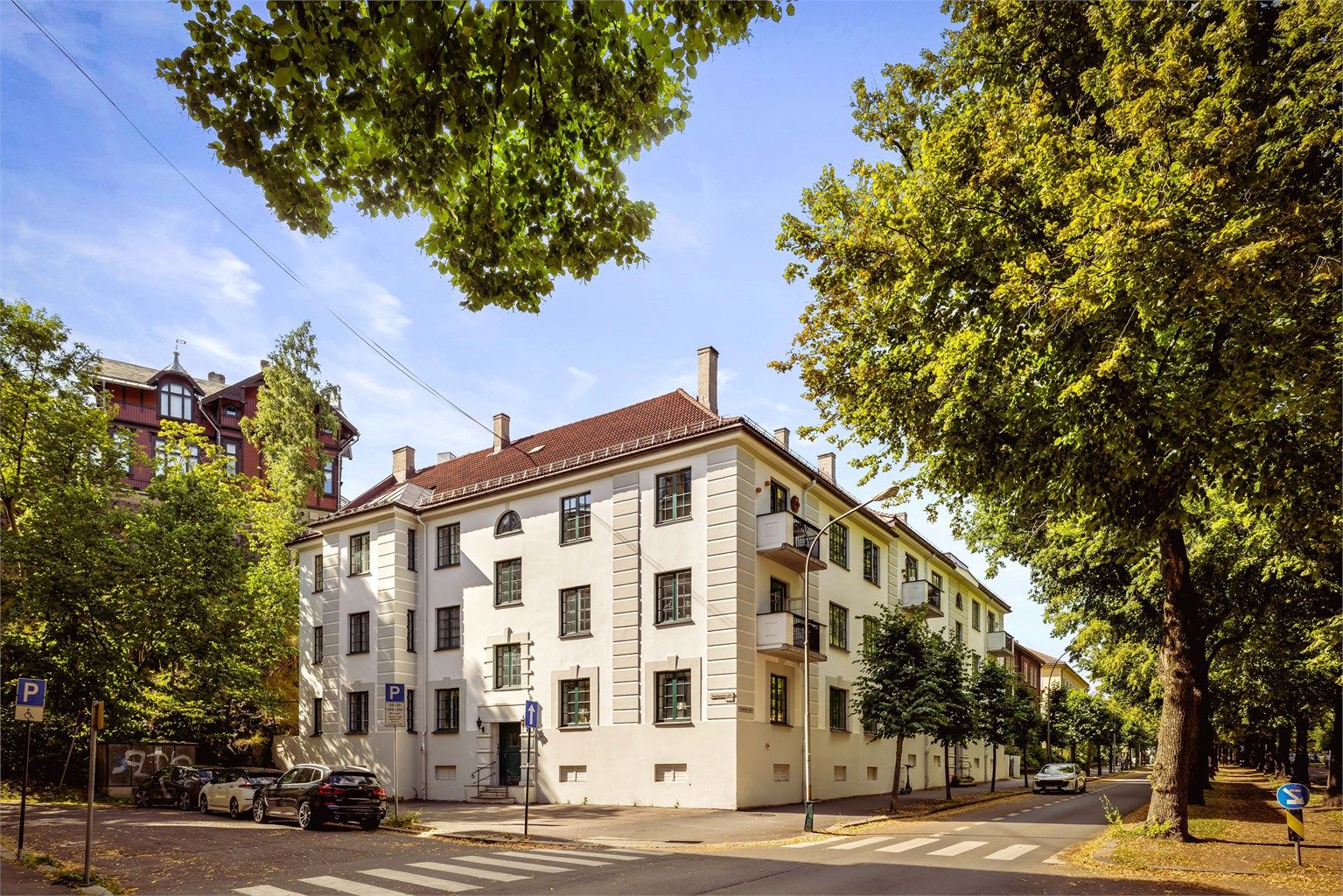 Velkommen til Gyldenløves gate 14 B! - Presentert av Halvor Langerud Heikkilä v/ Eiendomsmegler Krogsveen. Foto: Studio Solberg.