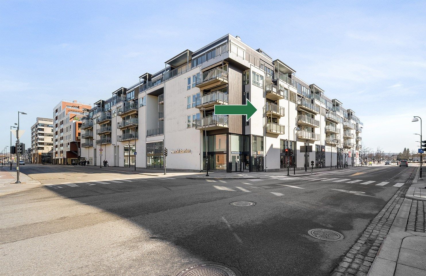 4-roms med svært sentral beliggenhet i Lillestrøm, med gangavstand til togstasjon, butikker og alle byens fasiliteter.