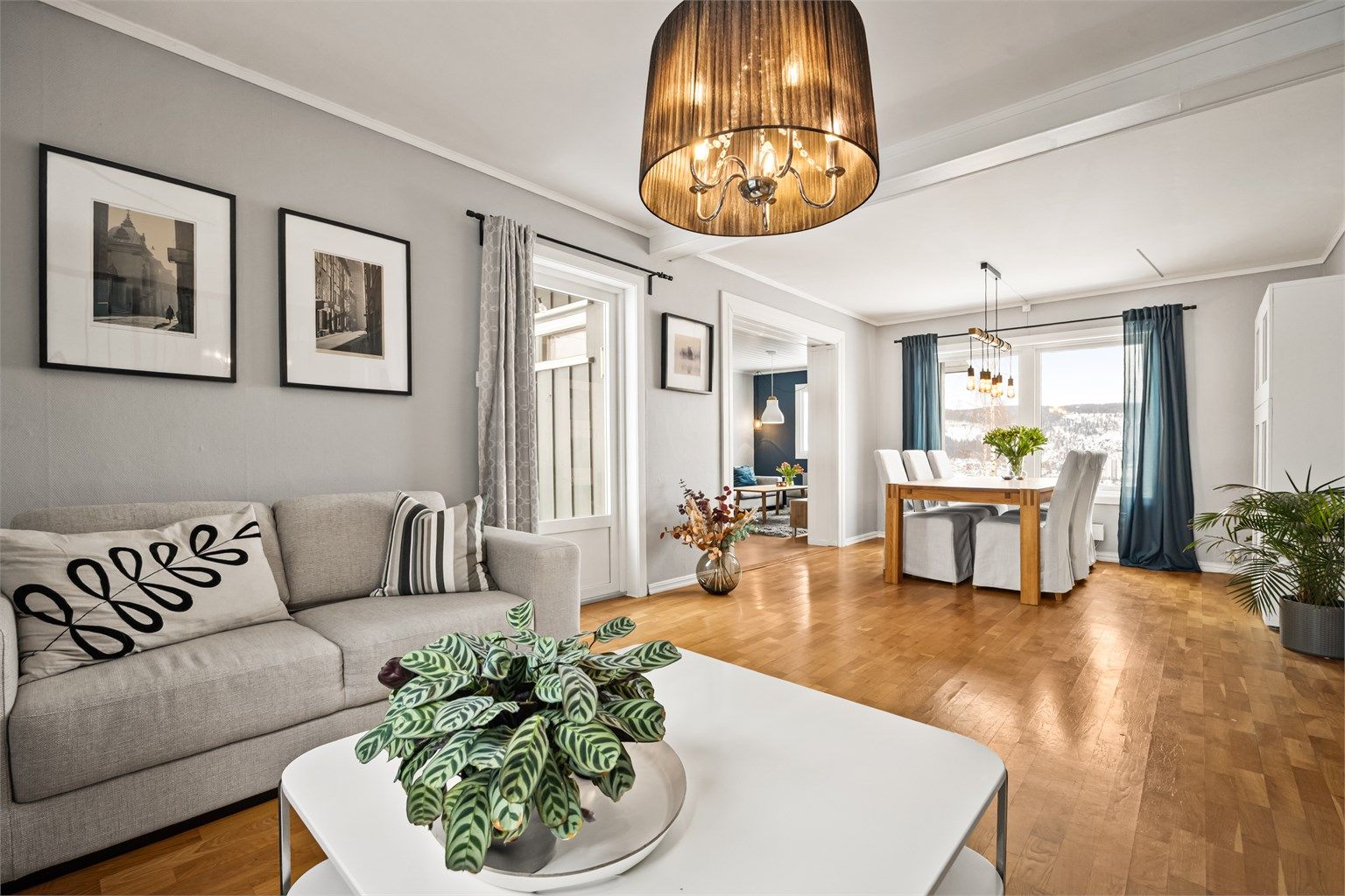 Innbydende og pen halvpart av vertikaldelt tomannsbolig med 3 etasjer
Foto: Stine Jørgensen Prøitz