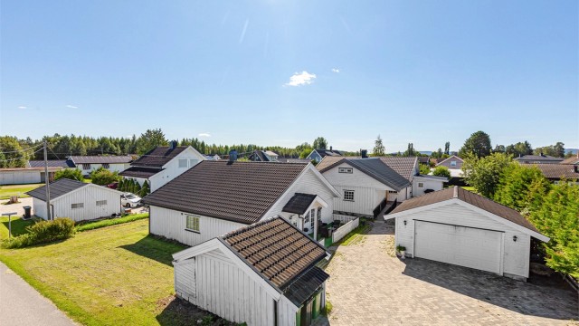 Velkommen til Svarttrostvegen 3A og 3B Foto: Romeriksfotografene (Hege Leren)