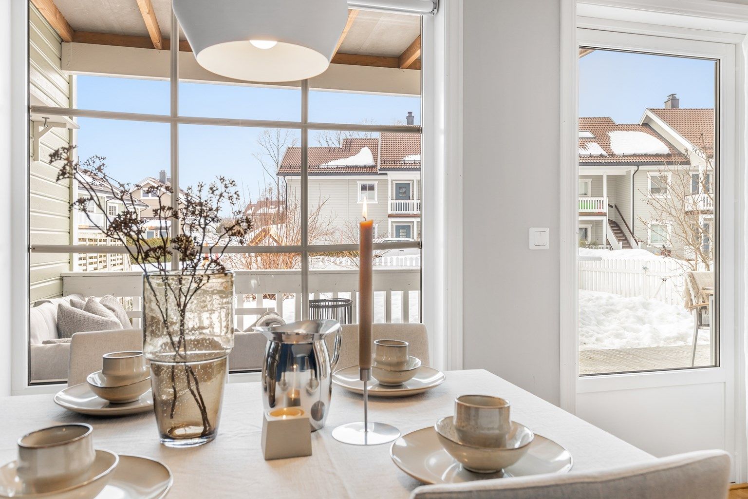 Velkommen til Brendsvollengene 78A, presentert av Pojan Eskandari i Krogsveen.