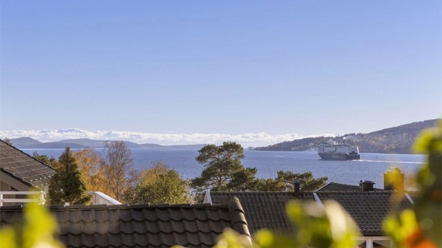 Her kan du følge båttrafikken på Oslofjorden fra egen eiendom.