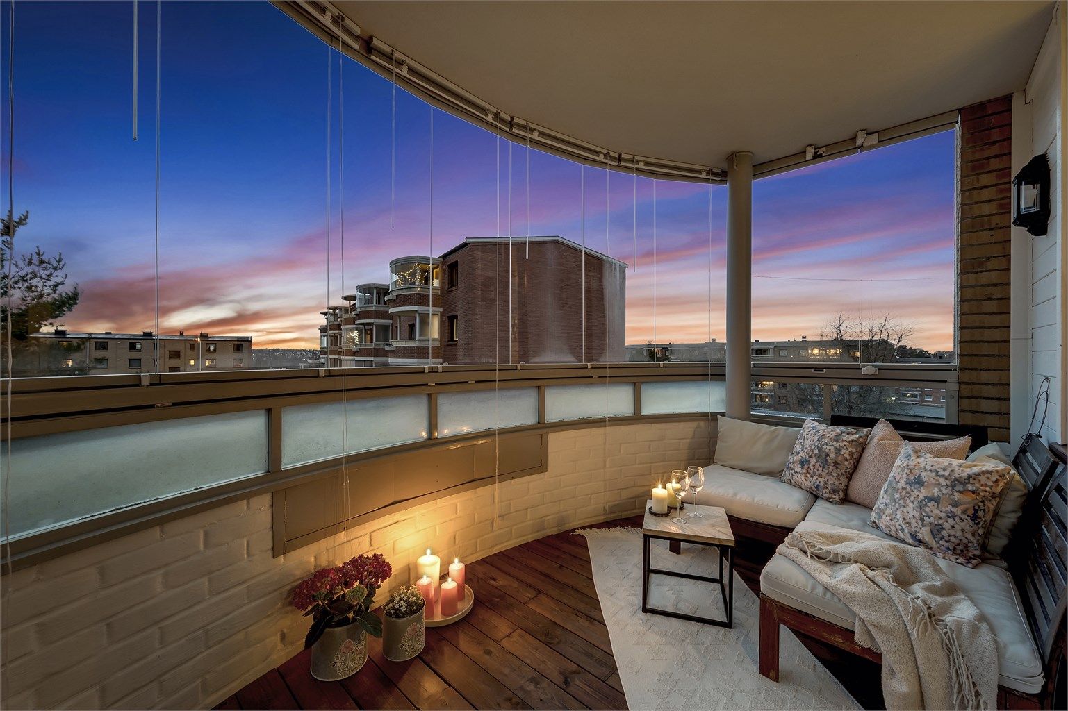 Velkommen til 4-roms endeleilighet i Bølerlia 43! 