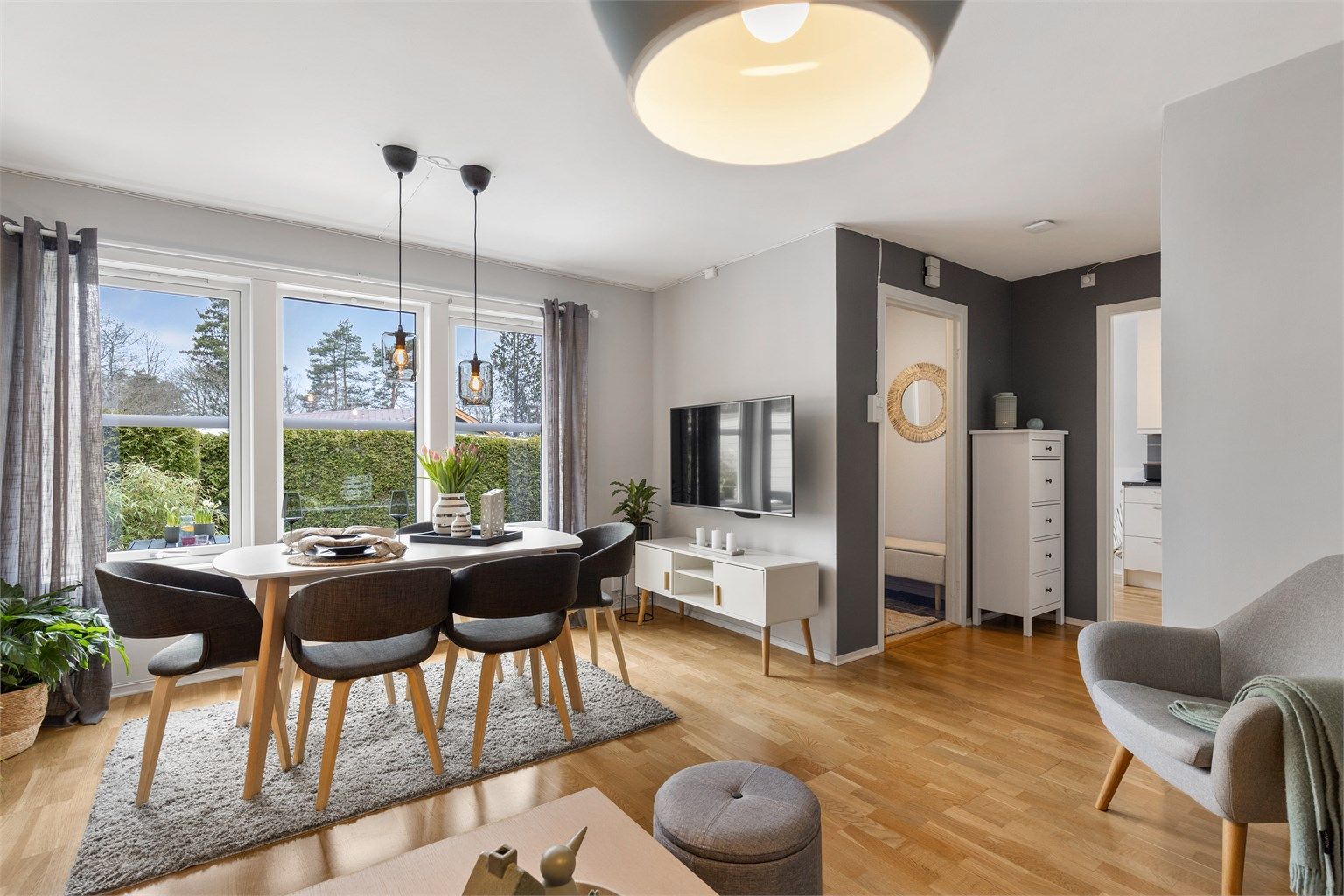 Rommet er et naturlig og sosial samlingspunkt. 