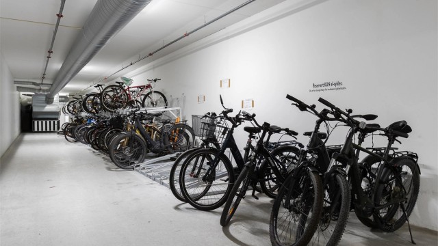 Sameiet har felles sykkelparkering, smørebod og sykkelverksted.