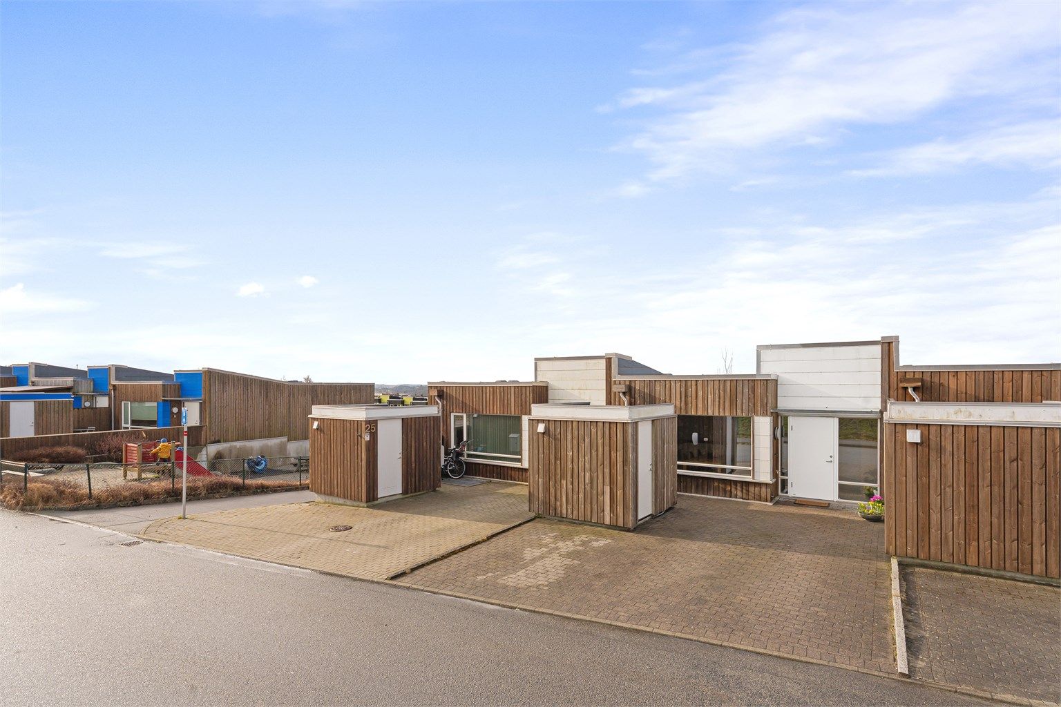 Lene Hviding v/Krogsveen har gleden av å presentere Storåkerveien 23.