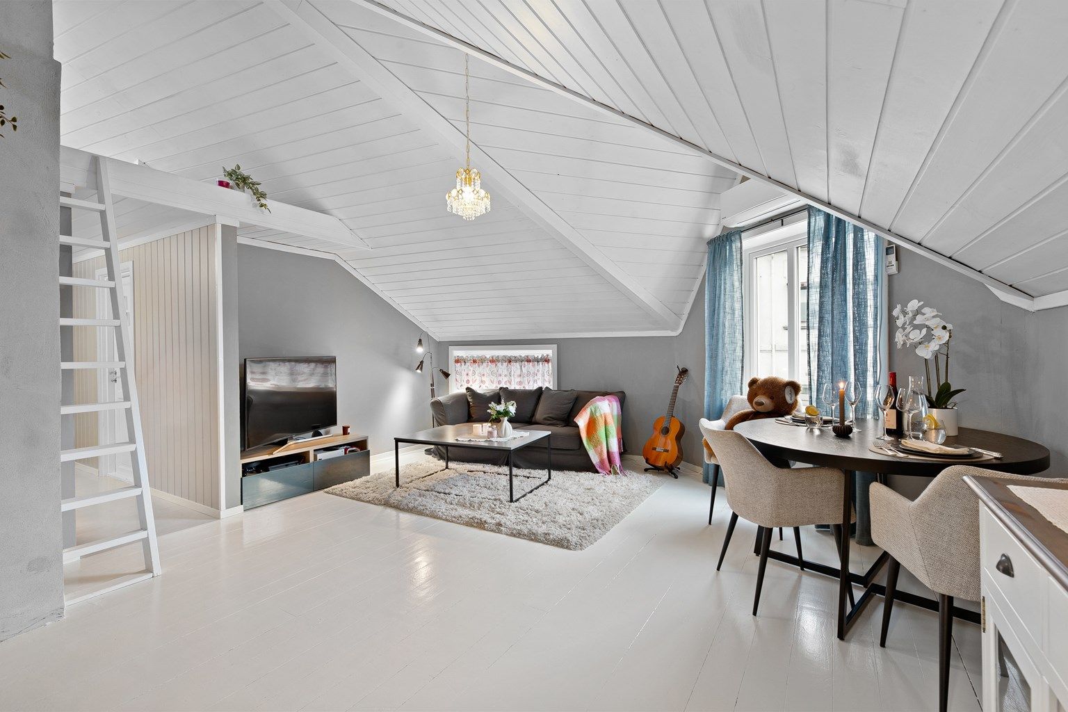 Velkommen til Engene 82!