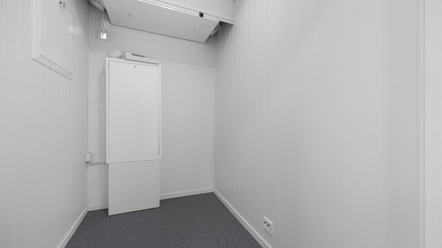 Leiligheten har en innvendig bod med god oppbevaringsplass.