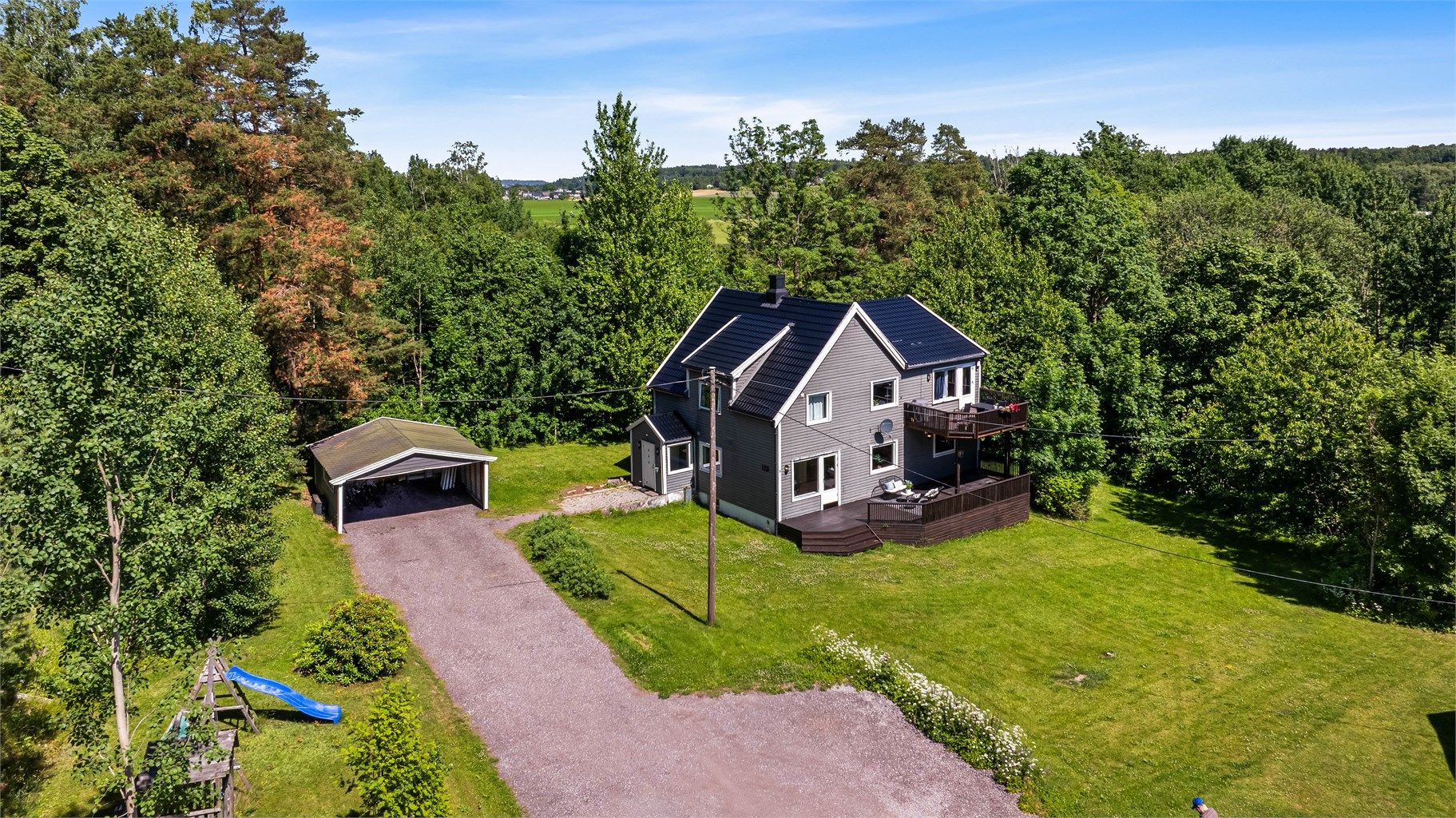 Velkommen til 1. etasjen i Åsgårdstrandsveen 123!
