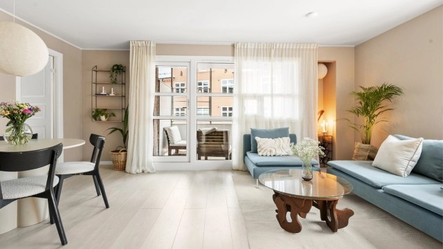 Velkommen til Trondheimsveien 162A - Presentert av Eiendomsmegler Krogsveen v/ Emilie Lie. Foto: Peter Futo