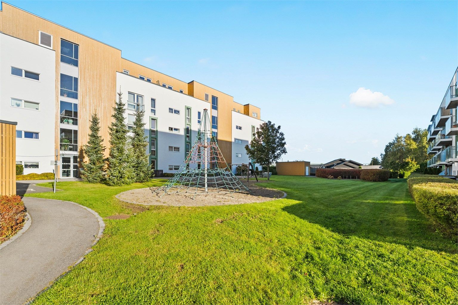 Inngangsfasade på bygget