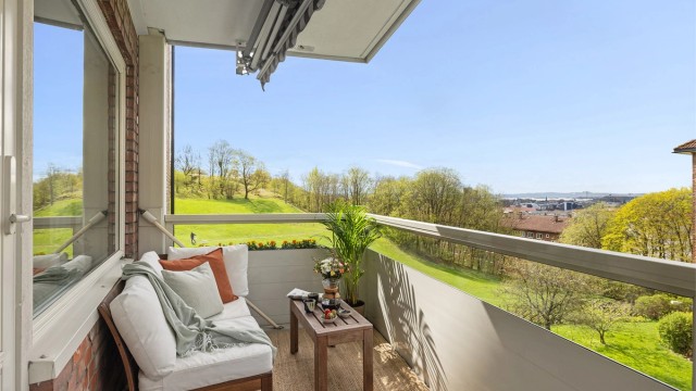 Velkommen til denne luftige drømmeleiligheten i Grenseveien 15B!