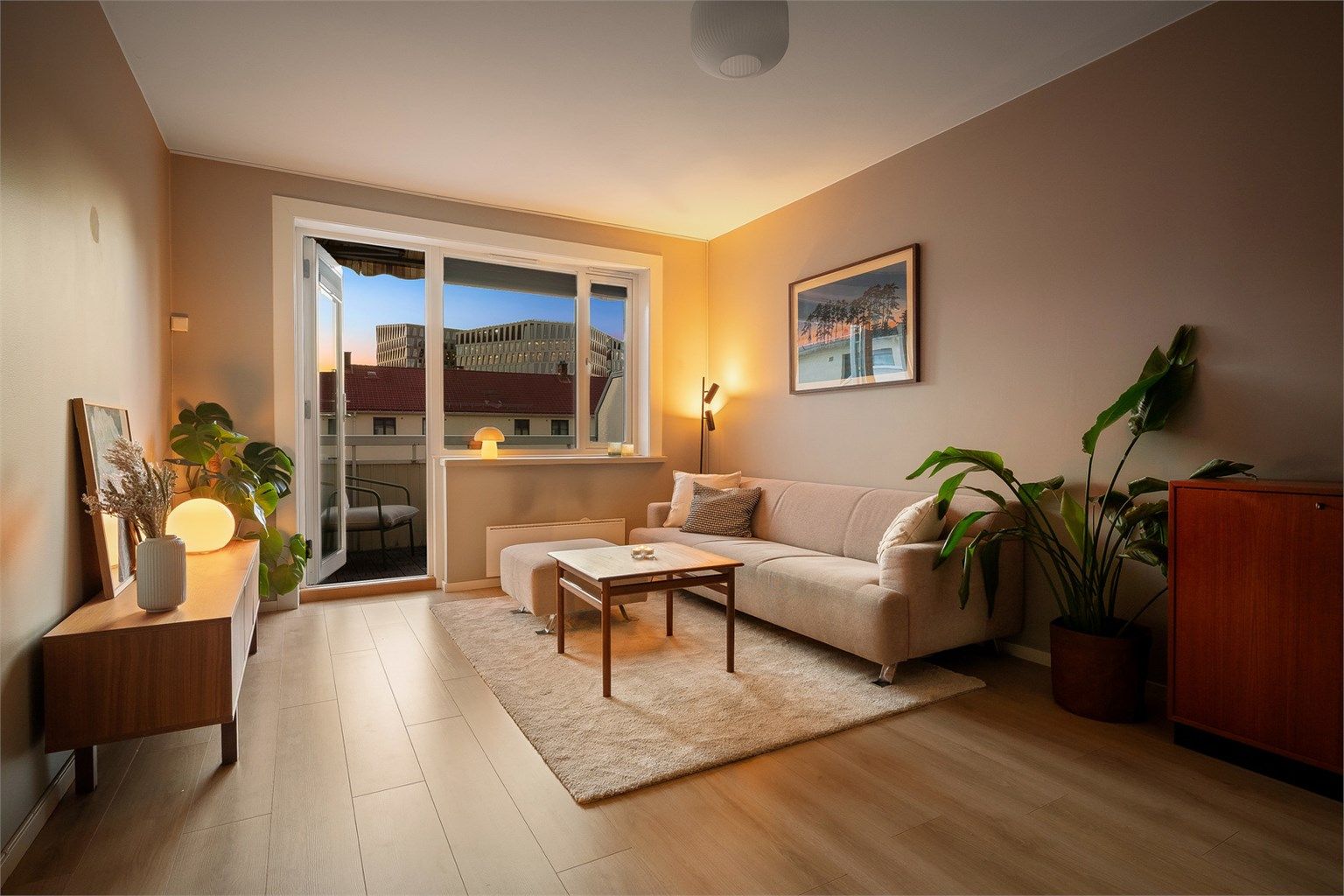 En koselig 3-roms andelsleilighet med god standard, beliggende i grønne omgivelser på Teisen.