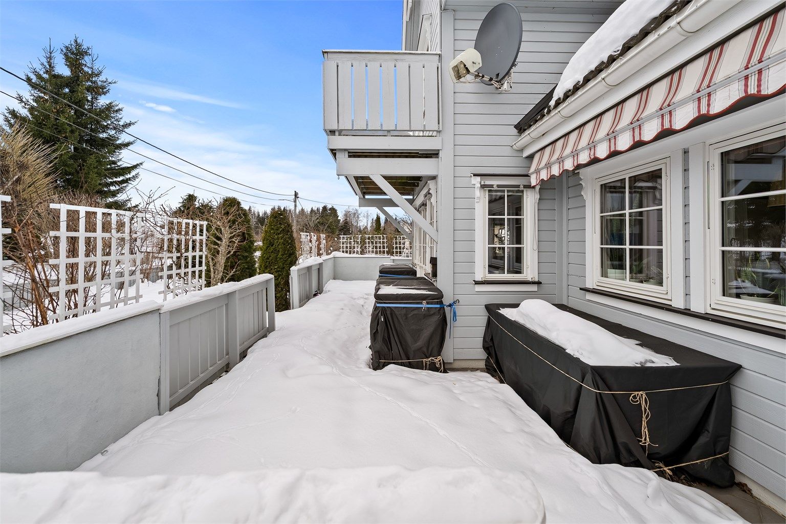 Her kan du ha flere sitteavdelinger og egen grillplass.