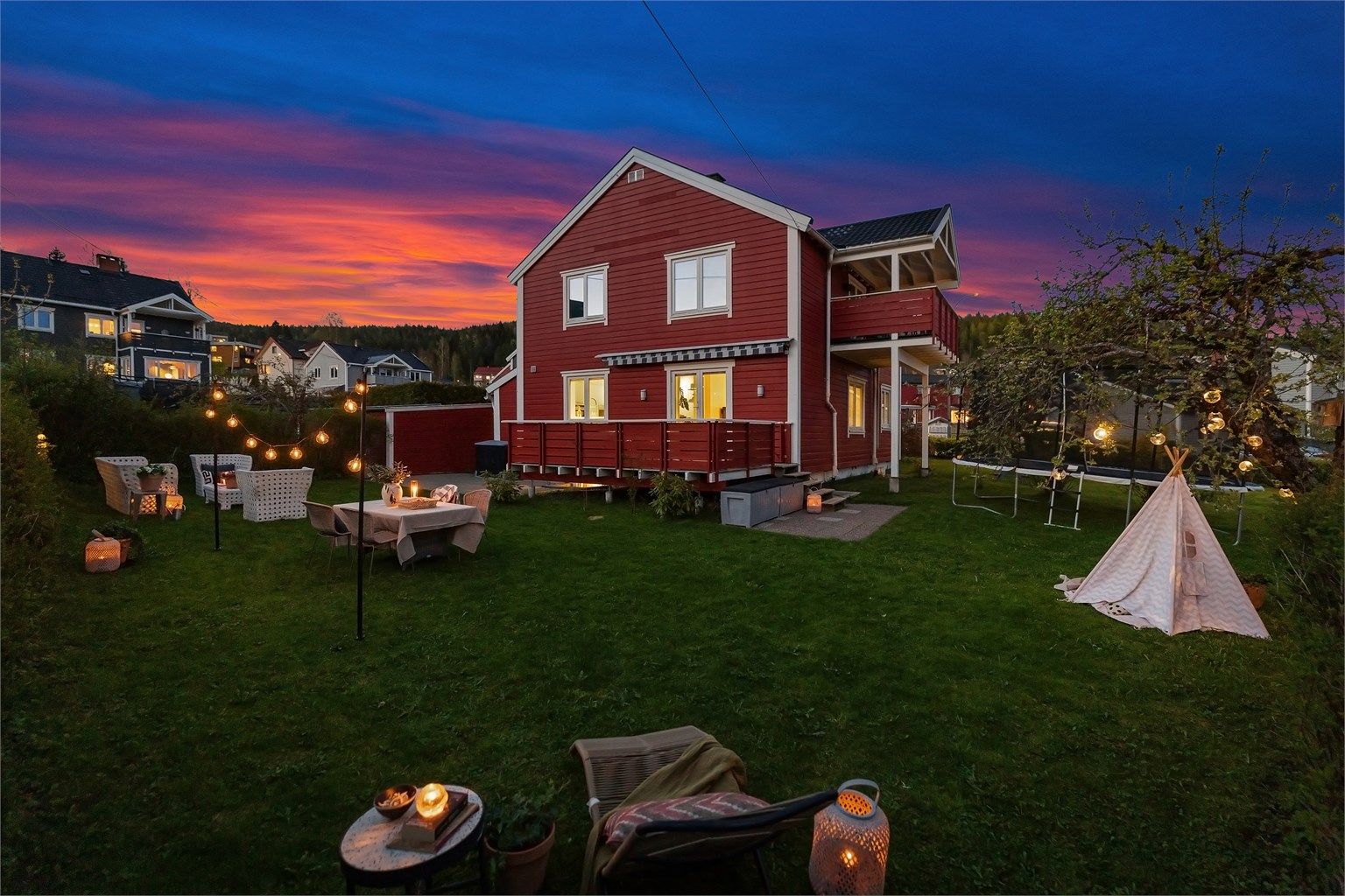 Velkommen til Selvbyggerveien 28 - presentert av Hanne Pettersen fra Krogsveen 