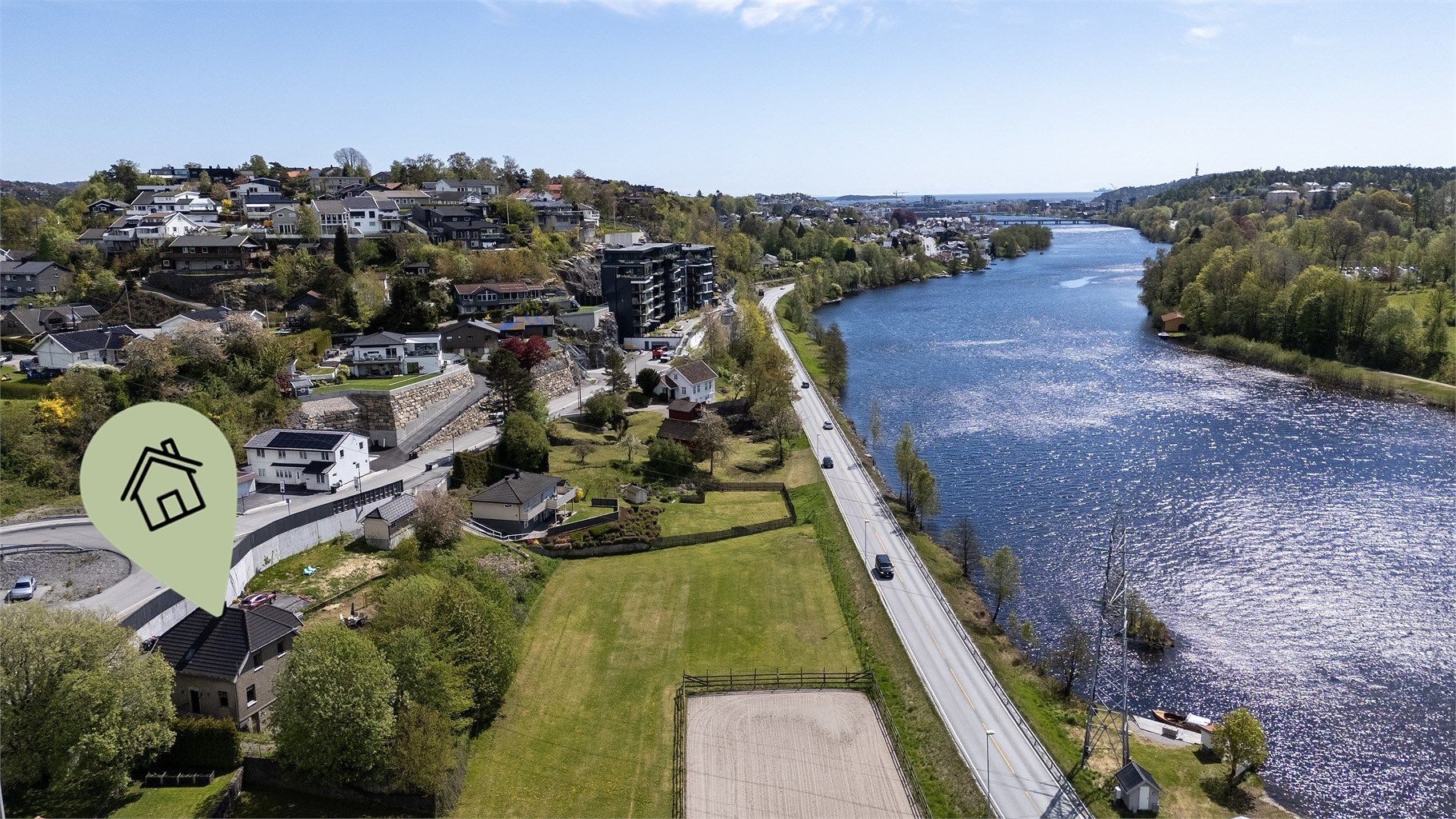 Sentrumsnær enebolig med gang -og sykkelsti til sentrum på kun ca. 3 km