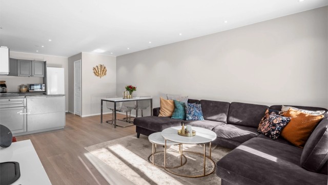 Her er det plass til spisebord så man kan ha familien eller venner på middagsbesøk.