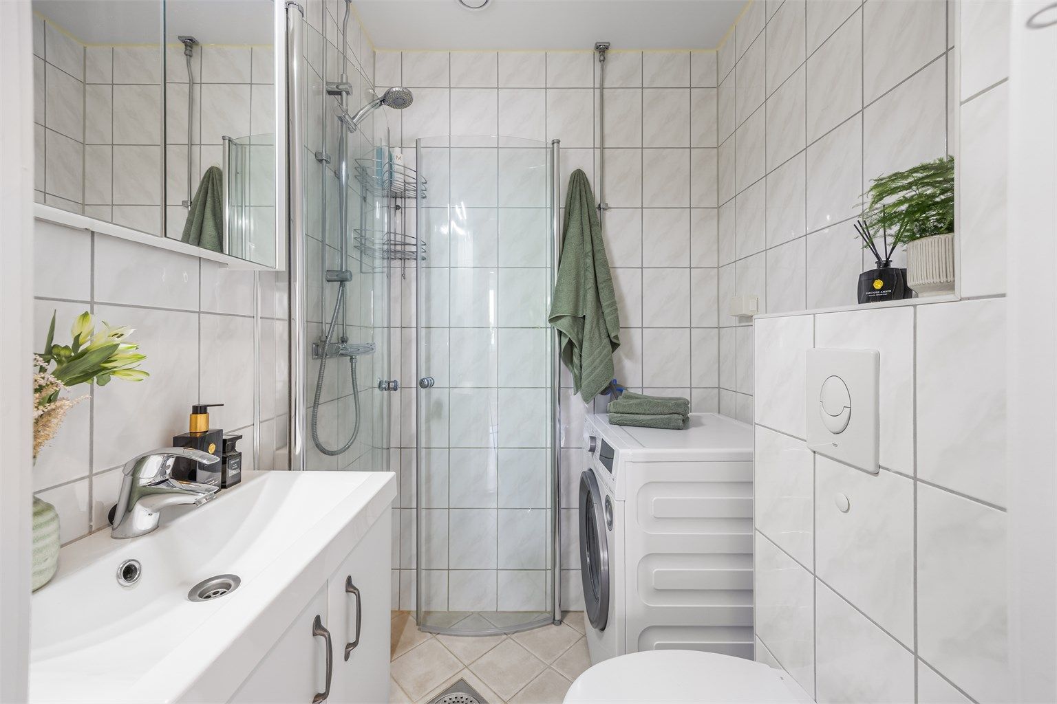 Badet er oppgradert i 2010 i regi av sameiet.