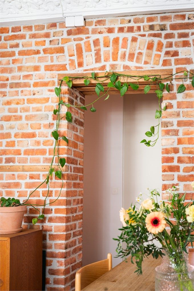 Her bindes rommene sammen på en stilfull måte. 