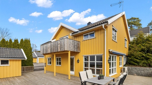 Velkommen til Ekebergveien 286B - Pen og innholdsrik enebolig | Solrikt | 2 stuer | Tilbaketrukket og trafikkskjermet | Garasje