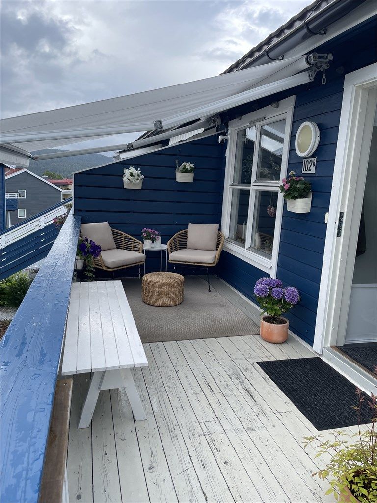Sommerbilde tatt av selger