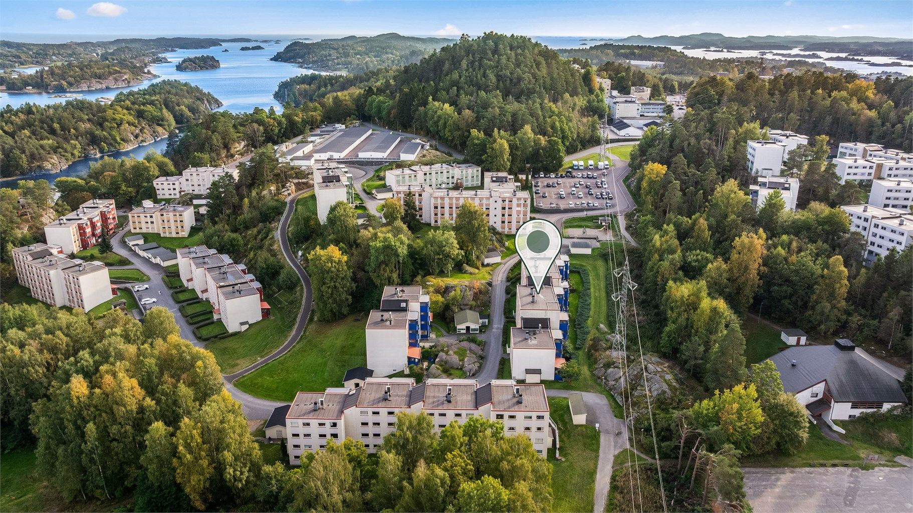 Flott beliggenhet på Varden med kort vei til kyststien og skjærgården i Sandefjord.