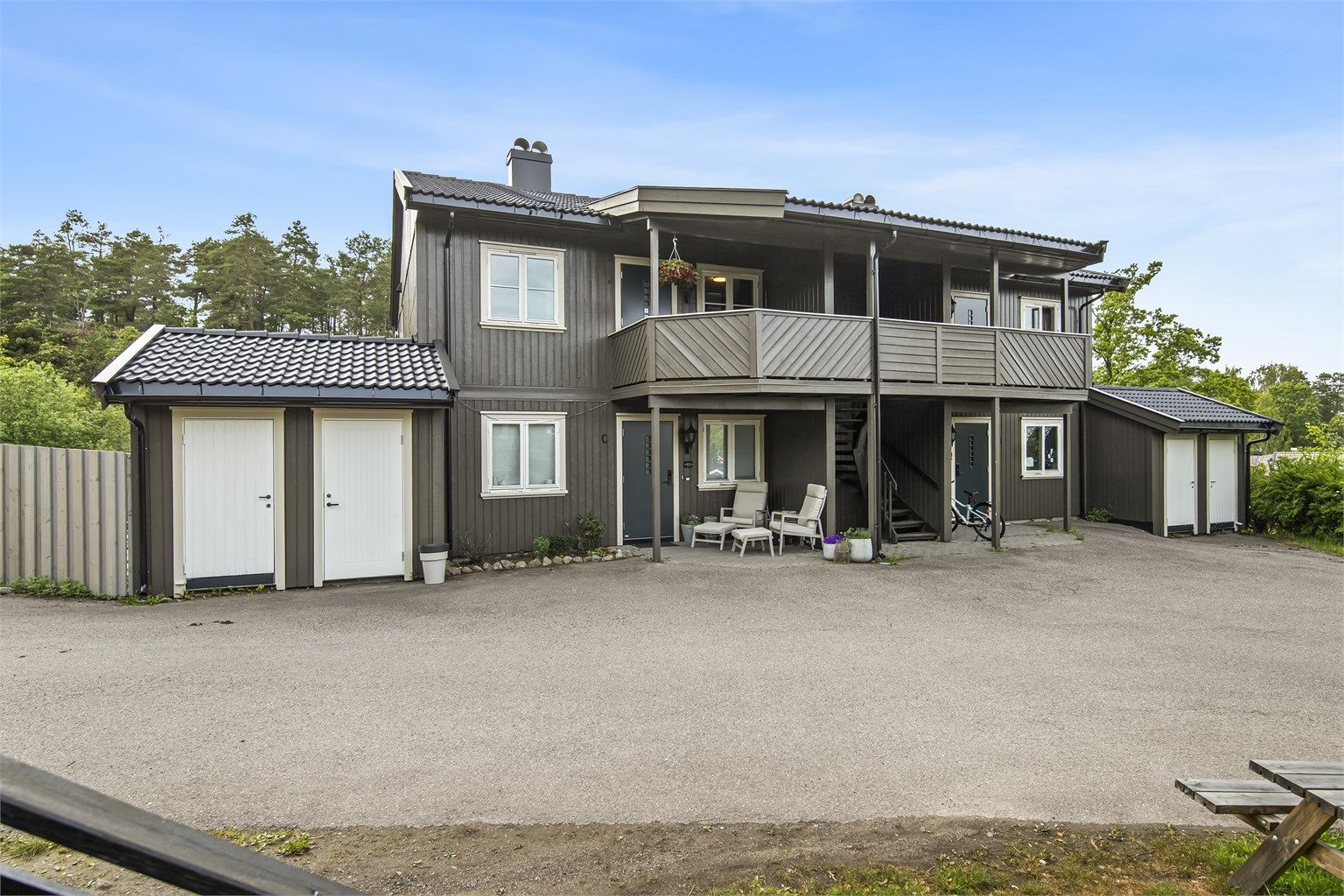 Fasade hvor leiligheten ligger i 2. etasje