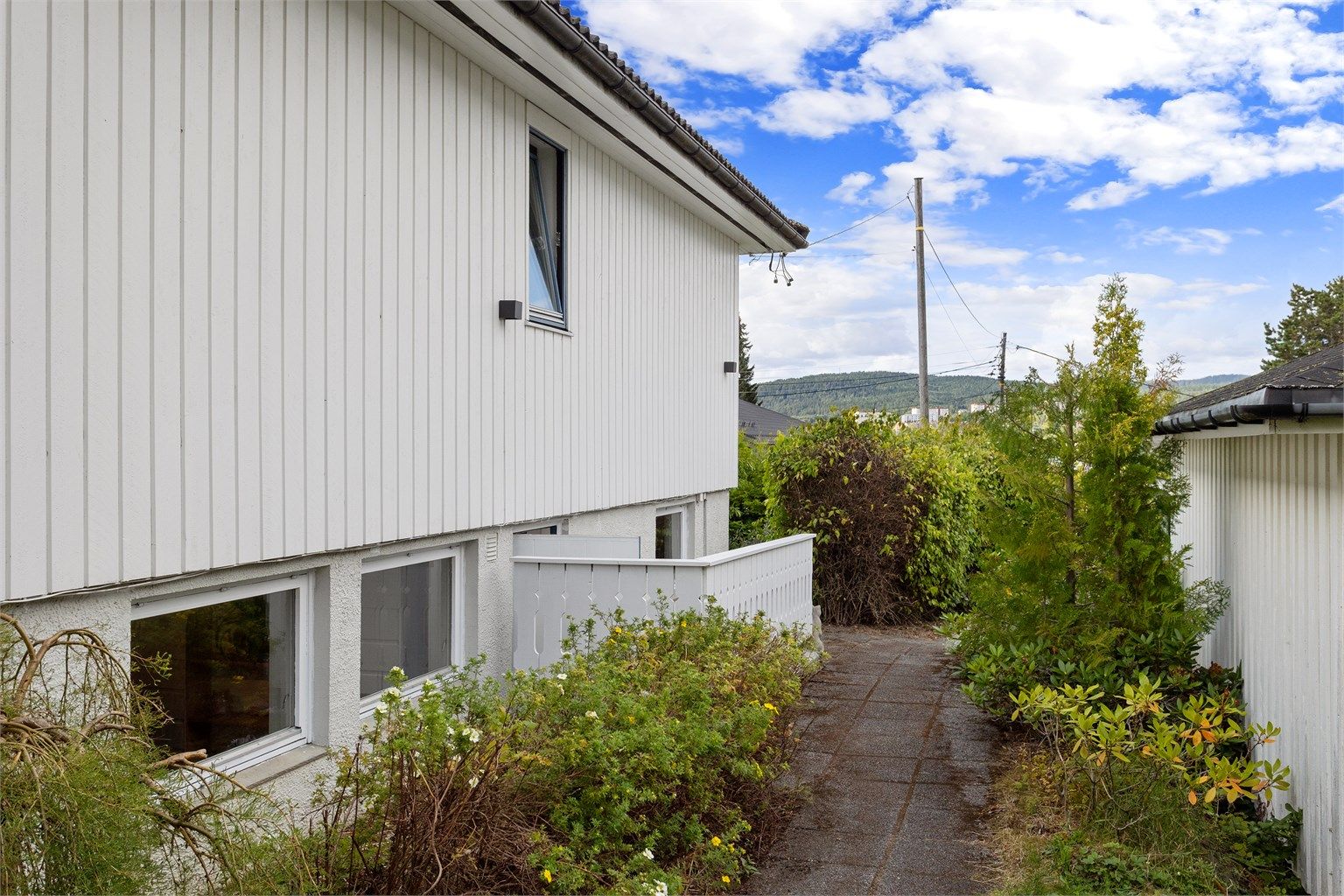 Her bor man med kort vei til skoler, barnehager og ulike fritidstilbud.