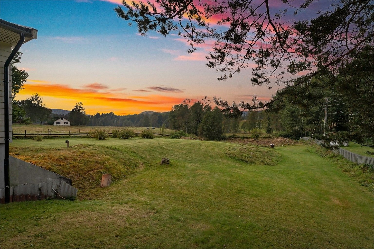 Stor tomt på 2,7 mål