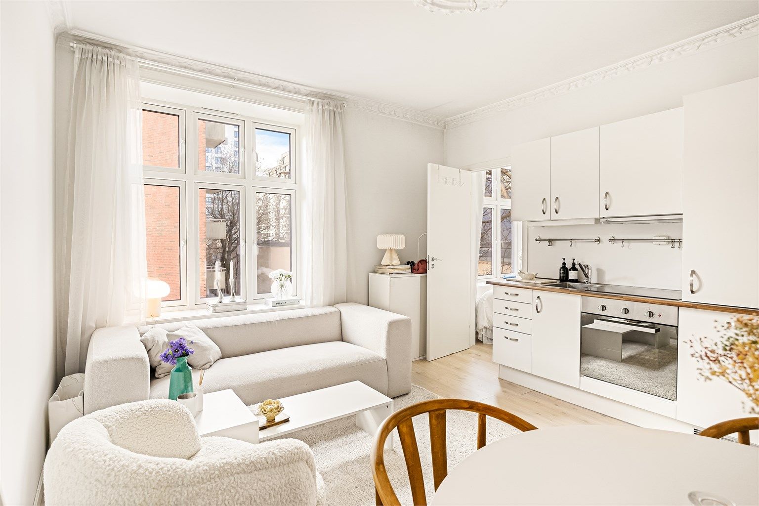 Her har du alt storbyen har å tilby i umiddelbar nærhet.