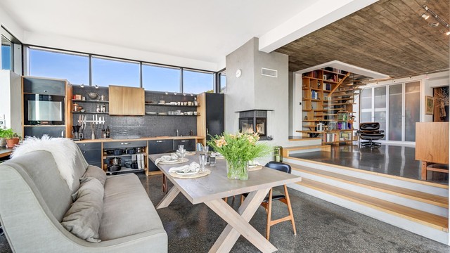 Stuen og kjøkkenet ligger i åpen løsning og gir en fantastisk romfølelse