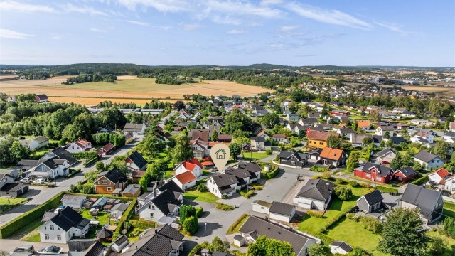 Stenholts vei 6C presenteres av Raymond Bøhn i Krogsveen.
