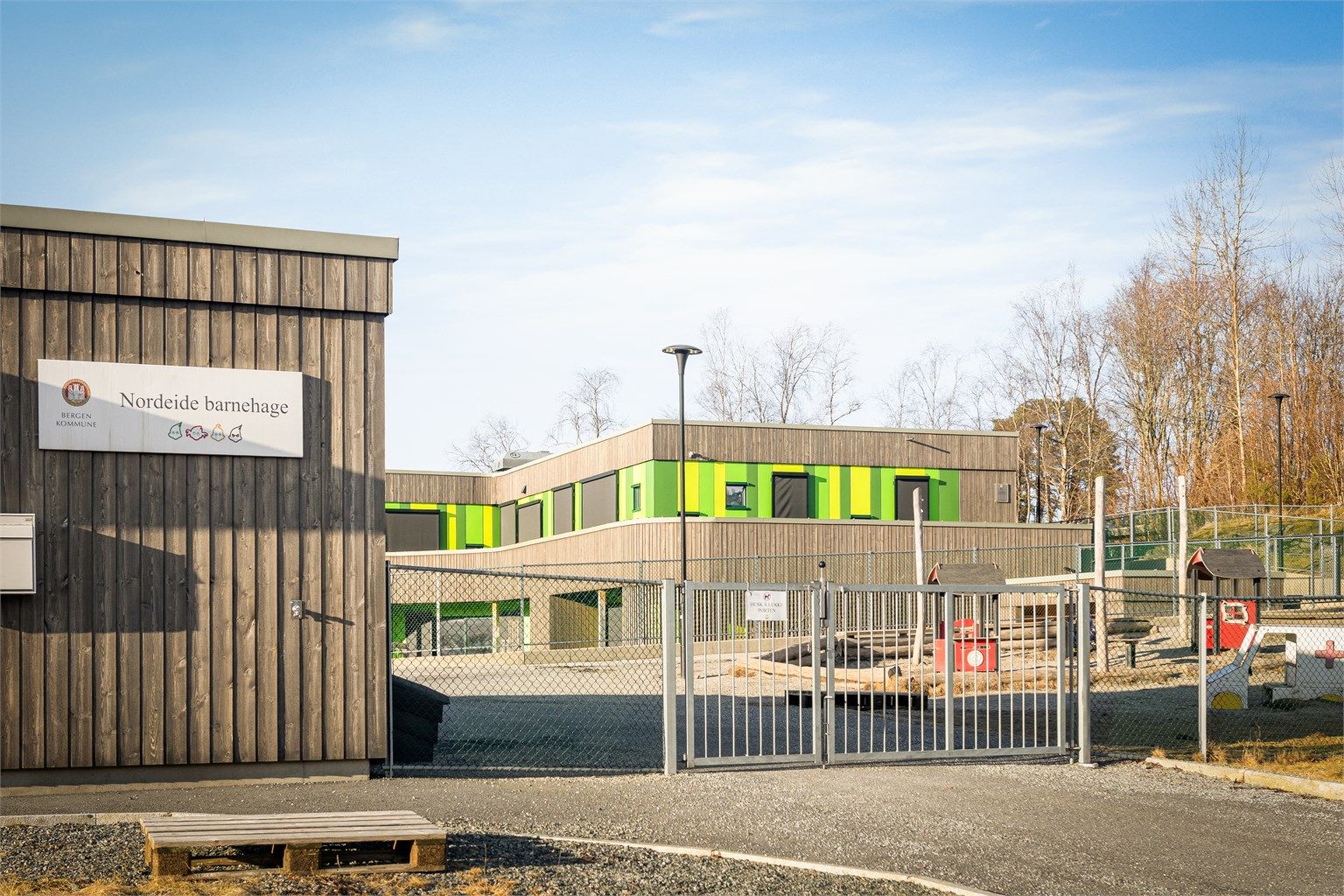 Innenfor kun 5 minutters gang er det hele 3 barnehager.