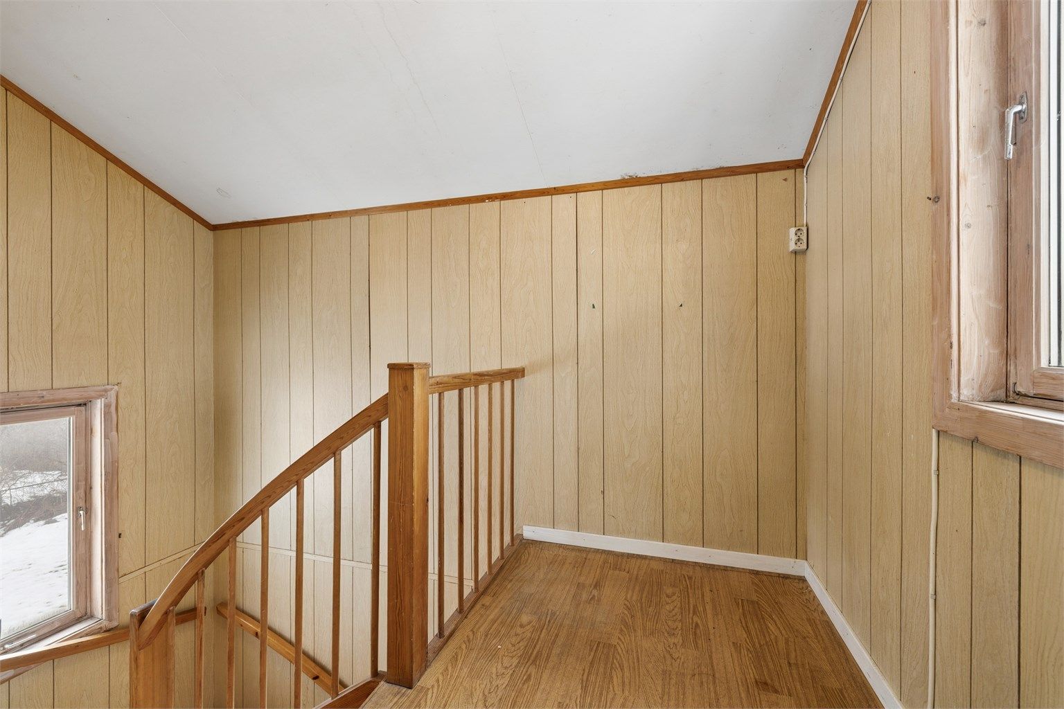 Trappegangen som leder opp til andre etasje.