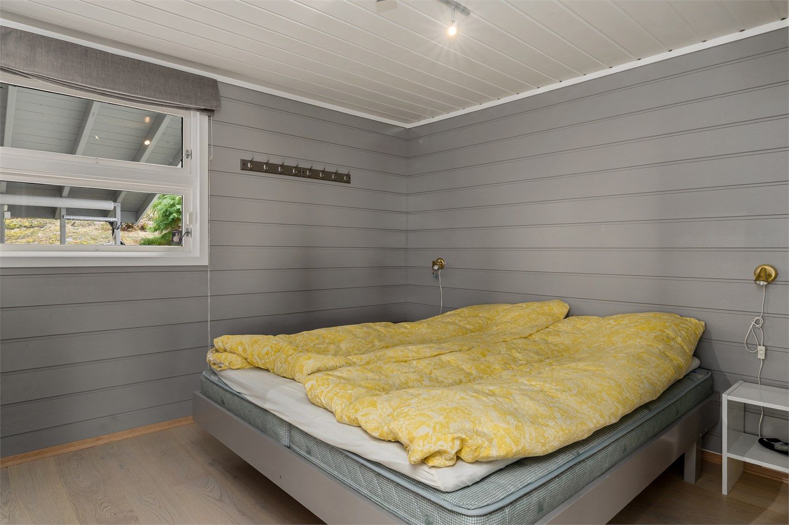 Hovedsoverommet har en plassering som gjør rommet svalt.