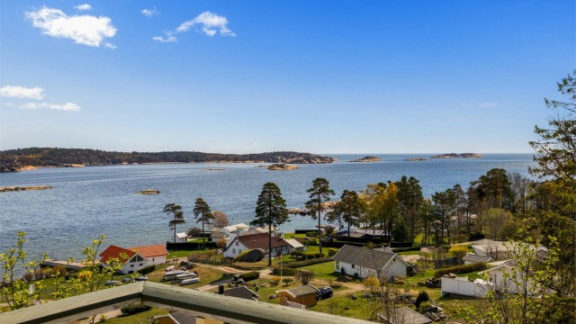Flott utsikt mot sjøen får du også fra annekset.