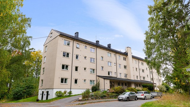 Et særdeles barnevennlig boområde med store grøntområder og kort vei til bl.a. fritidstilbud, skoler, kollektivtransport og servicetilbud