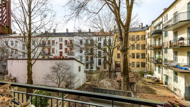 Bo rolig og tilbaketrukket, med umiddelbar tilgang til det pulserende livet på Grünerløkka.