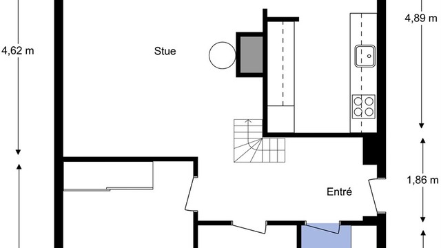 Boligen har en gjennomgående planløsning, med god størrelse på alle rom.
