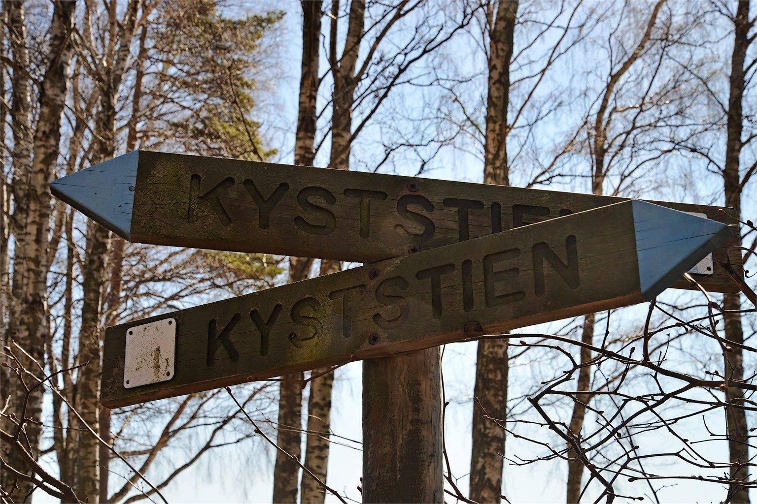 Rundt Hurumhalvøya går kyststien i flotte naturomgivelser.